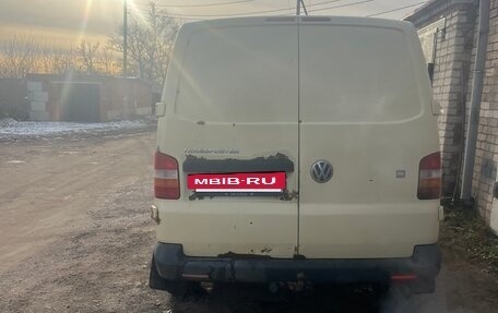 Volkswagen Transporter T5 рестайлинг, 2006 год, 500 000 рублей, 5 фотография