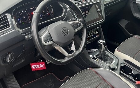 Volkswagen Tiguan II, 2021 год, 3 500 000 рублей, 24 фотография