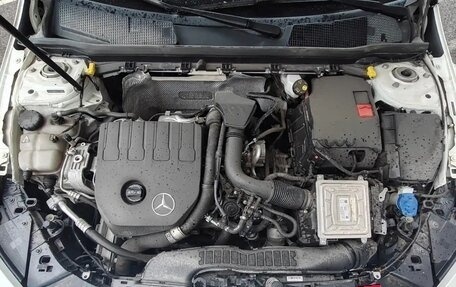 Mercedes-Benz A-Класс, 2022 год, 2 000 000 рублей, 10 фотография