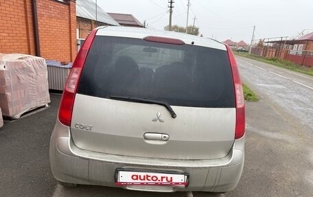 Mitsubishi Colt VI рестайлинг, 2004 год, 650 000 рублей, 2 фотография