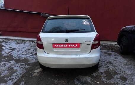 Skoda Fabia II, 2012 год, 360 000 рублей, 4 фотография