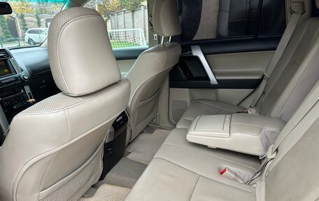 Toyota Land Cruiser Prado 150 рестайлинг 2, 2010 год, 2 350 000 рублей, 10 фотография