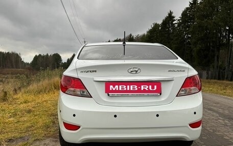 Hyundai Solaris II рестайлинг, 2013 год, 1 100 000 рублей, 18 фотография
