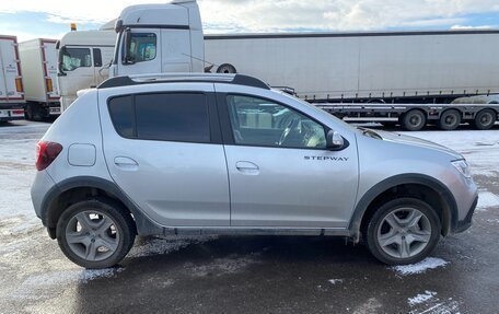 Renault Sandero II рестайлинг, 2021 год, 1 070 000 рублей, 4 фотография