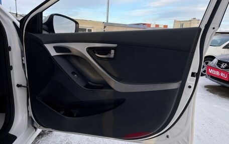 Hyundai Avante, 2011 год, 897 000 рублей, 16 фотография