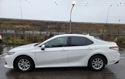 Toyota Camry, 2019 год, 2 400 000 рублей, 1 фотография