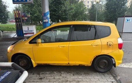 Honda Fit III, 2005 год, 270 000 рублей, 8 фотография