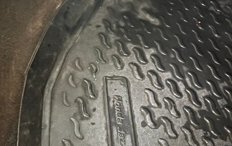 Honda Fit III, 2005 год, 270 000 рублей, 20 фотография