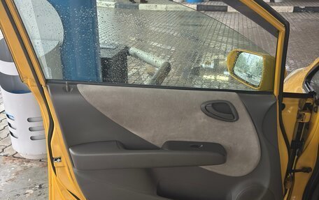 Honda Fit III, 2005 год, 270 000 рублей, 19 фотография