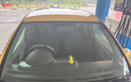 Honda Fit III, 2005 год, 270 000 рублей, 22 фотография