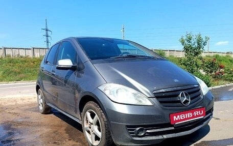 Mercedes-Benz A-Класс, 2009 год, 650 000 рублей, 3 фотография