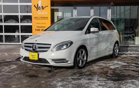 Mercedes-Benz B-Класс, 2012 год, 1 198 000 рублей, 2 фотография