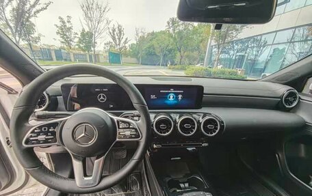 Mercedes-Benz A-Класс, 2022 год, 1 800 096 рублей, 9 фотография