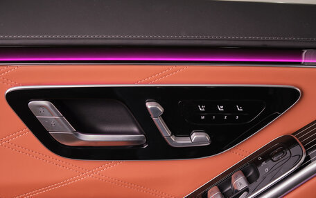 Mercedes-Benz S-Класс, 2024 год, 32 500 000 рублей, 28 фотография