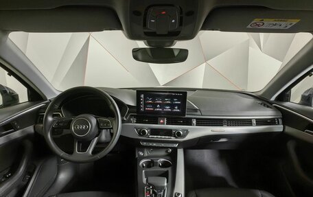 Audi A4, 2020 год, 4 050 000 рублей, 12 фотография