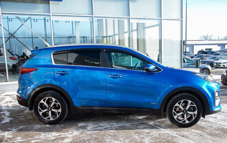 KIA Sportage IV рестайлинг, 2020 год, 2 049 000 рублей, 10 фотография