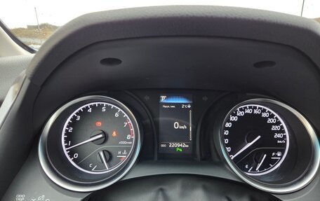 Toyota Camry, 2019 год, 2 400 000 рублей, 9 фотография