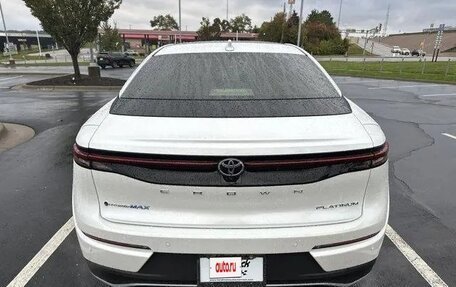 Toyota Crown, 2025 год, 6 фотография