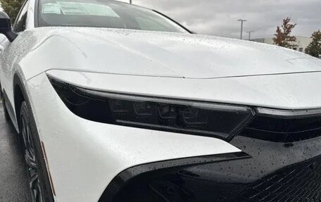 Toyota Crown, 2025 год, 9 фотография