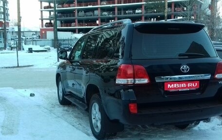 Toyota Land Cruiser 200, 2011 год, 4 500 000 рублей, 3 фотография