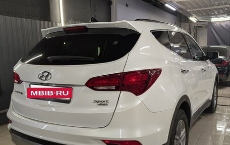 Hyundai Santa Fe III рестайлинг, 2017 год, 2 050 000 рублей, 5 фотография