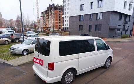 Volkswagen Caravelle T5, 2013 год, 2 350 000 рублей, 5 фотография