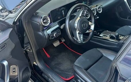 Mercedes-Benz CLA, 2019 год, 3 200 000 рублей, 7 фотография