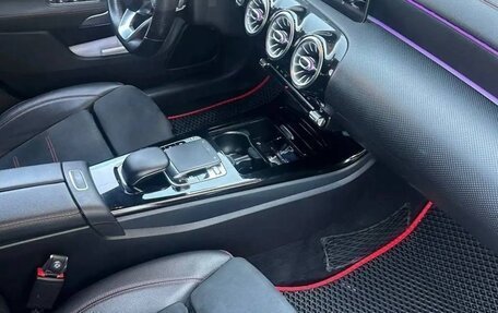 Mercedes-Benz CLA, 2019 год, 3 200 000 рублей, 8 фотография