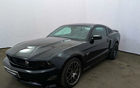 Ford Mustang VI рестайлинг, 2009 год, 2 950 000 рублей, 5 фотография