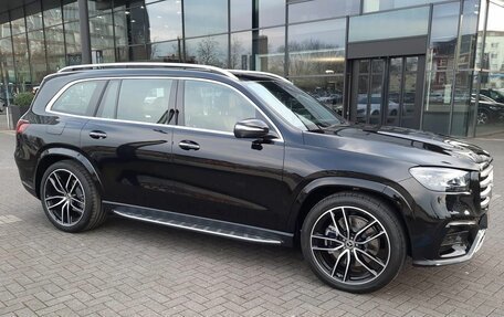 Mercedes-Benz GLS, 2024 год, 20 700 000 рублей, 3 фотография