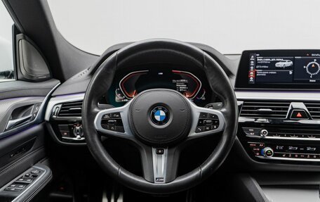 BMW 6 серия, 2019 год, 4 690 000 рублей, 15 фотография