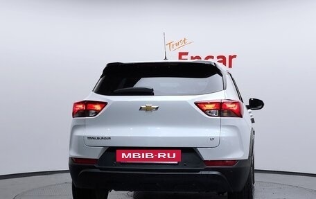 Chevrolet TrailBlazer, 2021 год, 1 520 001 рублей, 4 фотография