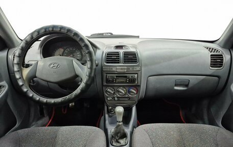 Hyundai Accent II, 2004 год, 295 000 рублей, 10 фотография