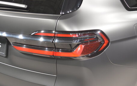 BMW X7, 2023 год, 21 000 000 рублей, 9 фотография