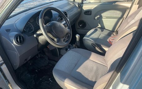 Renault Logan I, 2005 год, 270 000 рублей, 6 фотография