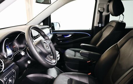 Mercedes-Benz V-Класс, 2019 год, 5 650 000 рублей, 7 фотография