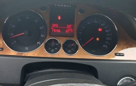 Volkswagen Passat B6, 2006 год, 560 000 рублей, 10 фотография