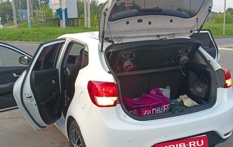 KIA Rio III рестайлинг, 2016 год, 810 000 рублей, 15 фотография