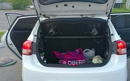 KIA Rio III рестайлинг, 2016 год, 810 000 рублей, 17 фотография