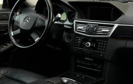 Mercedes-Benz E-Класс, 2010 год, 1 690 000 рублей, 8 фотография