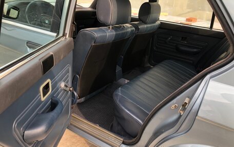 BMW 5 серия, 1987 год, 930 000 рублей, 10 фотография