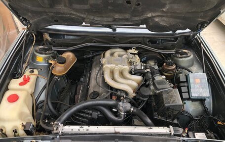 BMW 5 серия, 1987 год, 930 000 рублей, 13 фотография