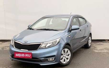 KIA Rio III рестайлинг, 2015 год, 880 000 рублей, 1 фотография
