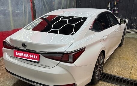 Lexus ES VII, 2018 год, 4 250 000 рублей, 5 фотография