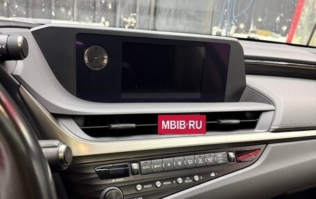 Lexus ES VII, 2018 год, 4 250 000 рублей, 13 фотография