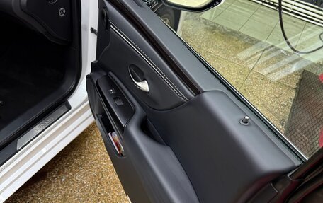 Lexus ES VII, 2018 год, 4 250 000 рублей, 22 фотография