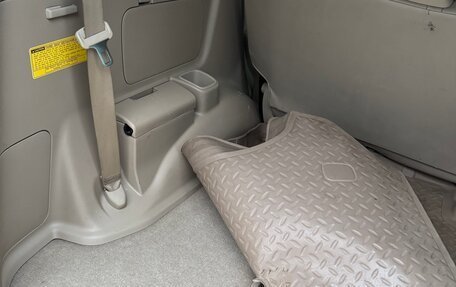 Toyota Land Cruiser Prado 120 рестайлинг, 2007 год, 1 940 000 рублей, 7 фотография