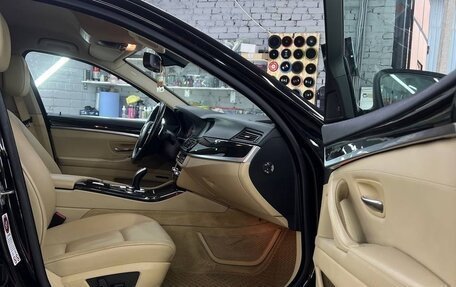 BMW 5 серия, 2010 год, 2 000 000 рублей, 3 фотография