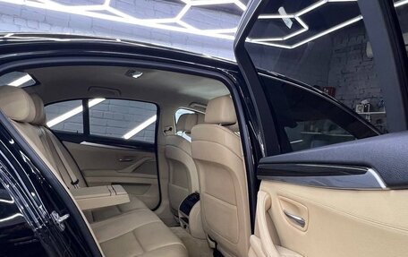 BMW 5 серия, 2010 год, 2 000 000 рублей, 10 фотография