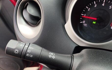 Nissan Juke II, 2014 год, 1 300 000 рублей, 23 фотография